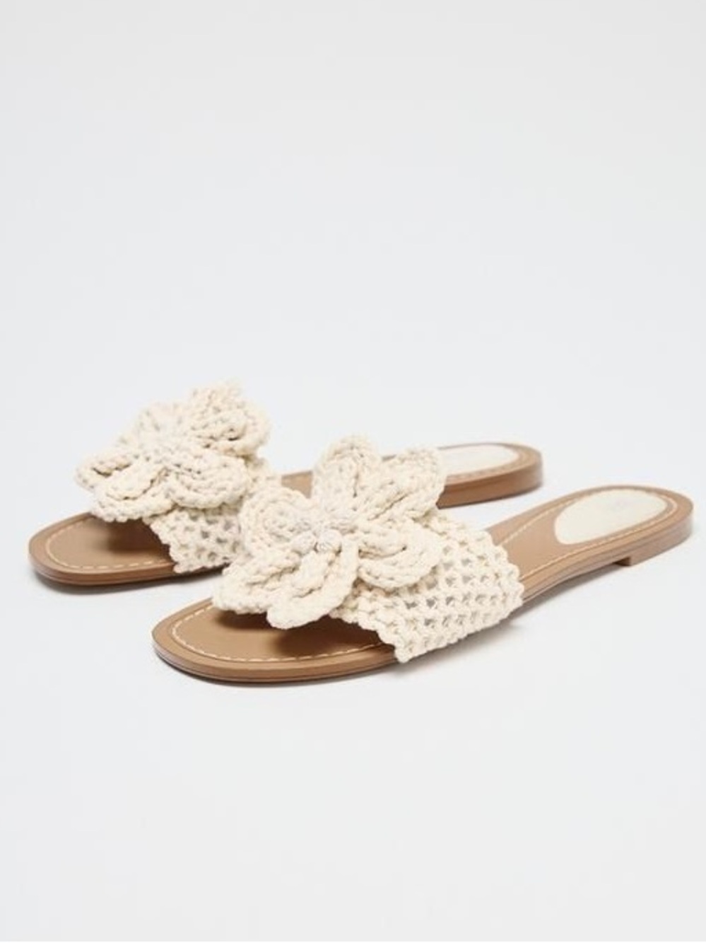 Zara Crochet Flower Flat Sandal NWT